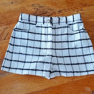 Zara short